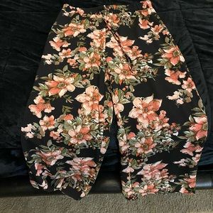 Floral Pants Size Large